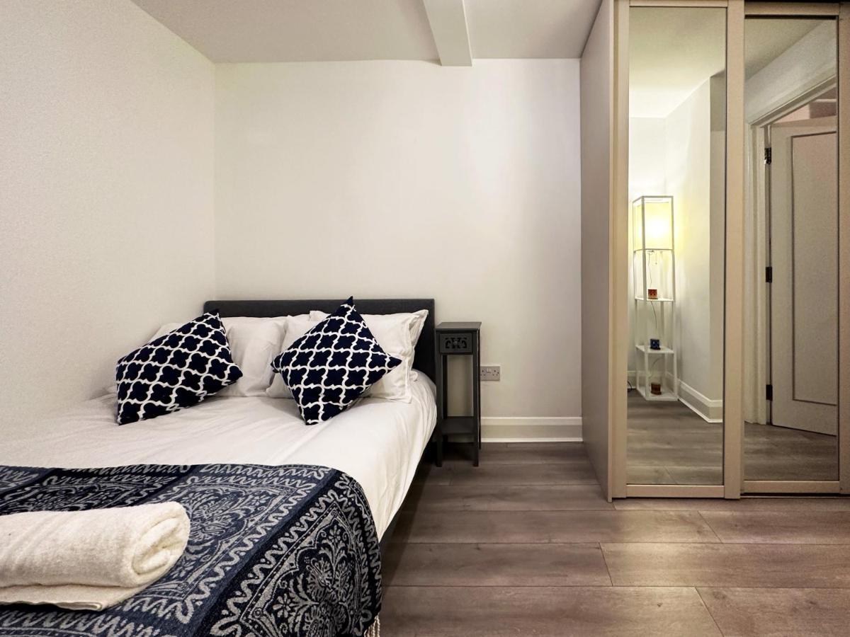 Chic Apartment In Mayfair Лондон Экстерьер фото