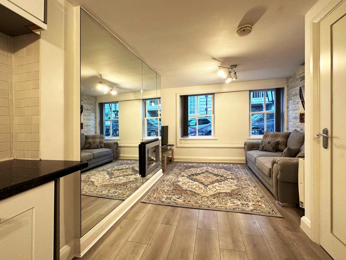 Chic Apartment In Mayfair Лондон Экстерьер фото